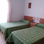 Entre Almendros Holiday home *